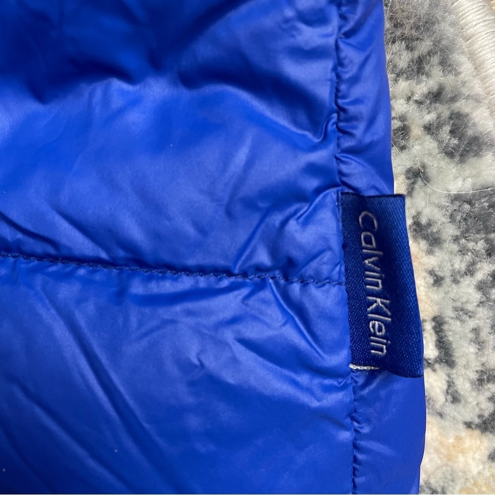 Calvin Klein Women's Blue Puffer Jacket - Picture 4 of 8